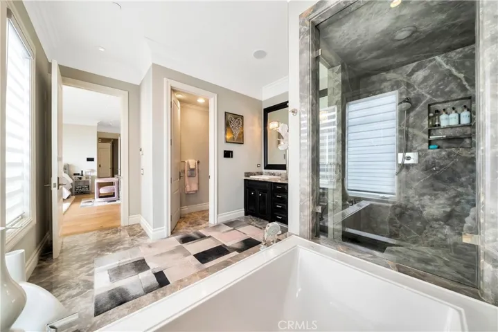 803 Gainsborough Drive, Laguna Beach, California 92651