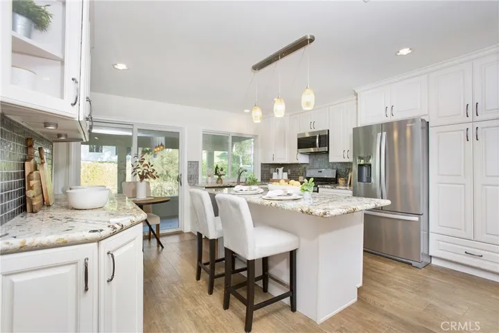 27931 Calle Neruda, Mission Viejo, California 92692
