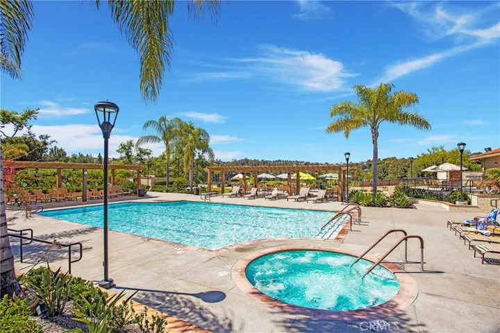27931 Calle Neruda, Mission Viejo, California 92692