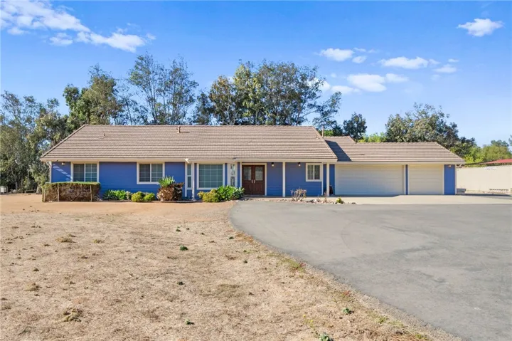 13952 Oakwood Glen Place, Valley Center, California 92082
