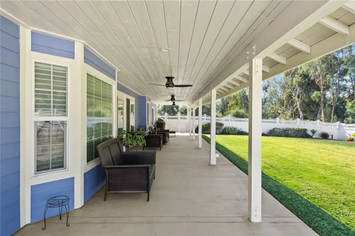 13952 Oakwood Glen Place, Valley Center, California 92082