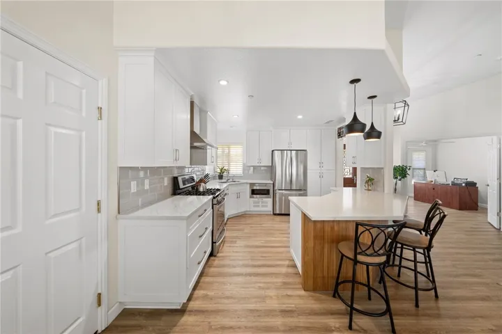 13952 Oakwood Glen Place, Valley Center, California 92082