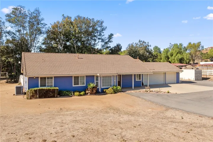 13952 Oakwood Glen Place, Valley Center, California 92082