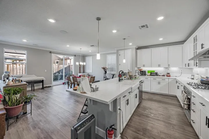 5706 Knight Road, Rohnert Park, California 94928