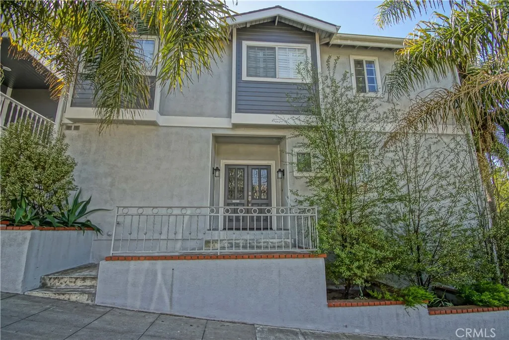 456 Ocean View Avenue, Hermosa Beach, California 90254 home-pic-1