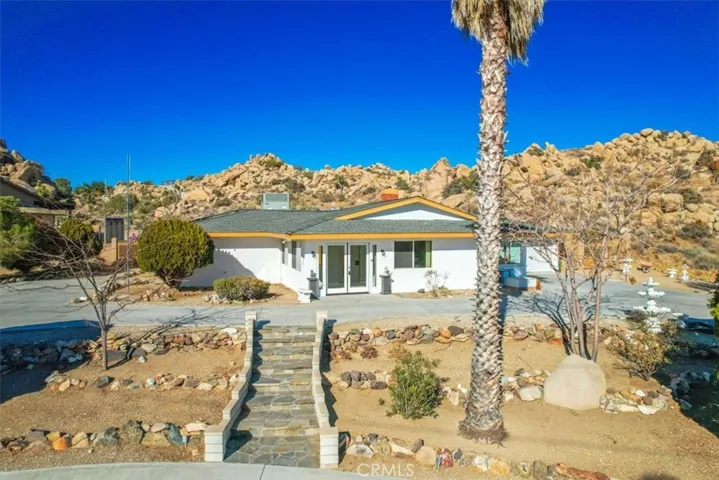 57100 Monticello Road, Yucca Valley, California 92284