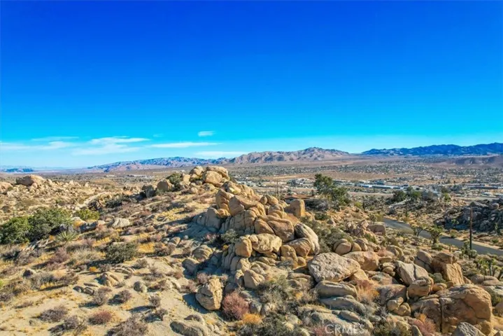 57100 Monticello Road, Yucca Valley, California 92284