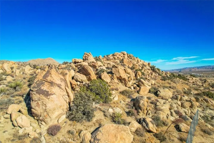 57100 Monticello Road, Yucca Valley, California 92284