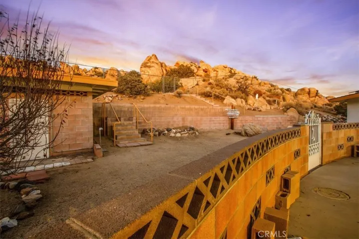 57100 Monticello Road, Yucca Valley, California 92284
