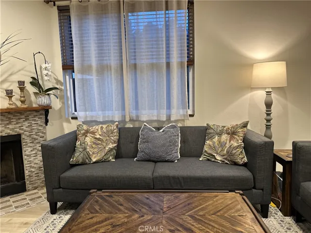 452 Orange Grove Place, Pasadena, California 91103