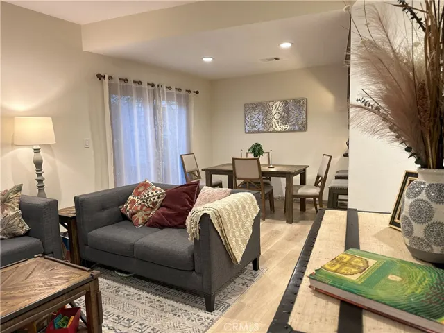 452 Orange Grove Place, Pasadena, California 91103