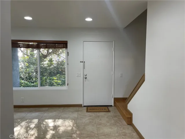 17 Greenleaf 3, Irvine, California 92604