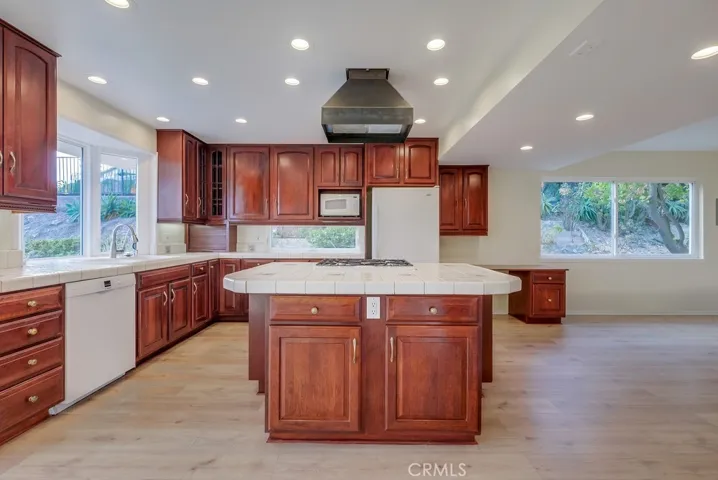 5062 Silver Arrow Drive, Rancho Palos Verdes, California 90275
