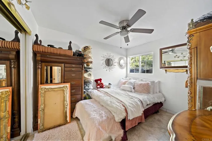 2173 77 Harrison Avenue, San Diego, California 92113