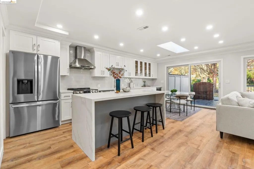 1177 Leisure Lane 2, Walnut Creek, California 94595 home-pic-0