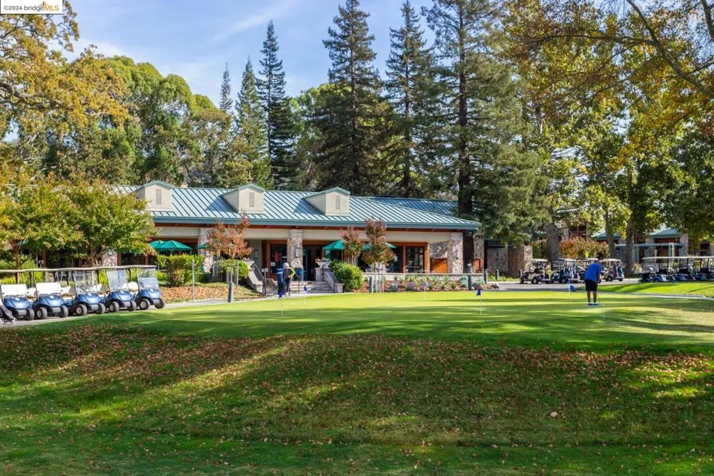 1177 Leisure Lane 2, Walnut Creek, California 94595 home-pic-24