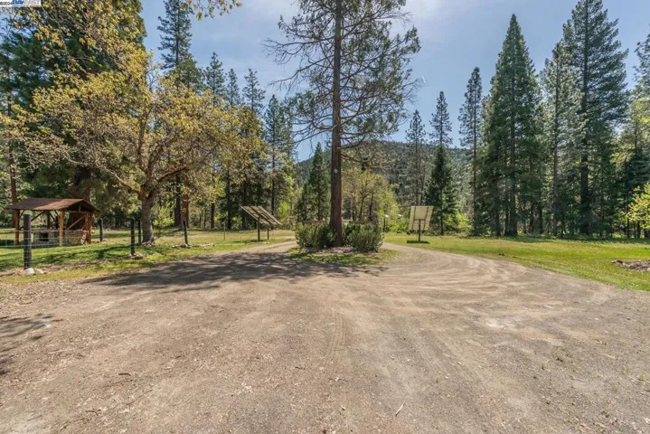 881 East Fork Road, Trinity Center, California 96091