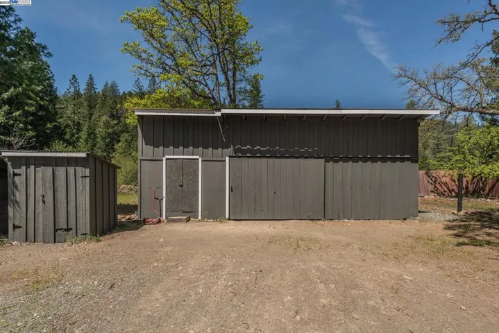 881 East Fork Road, Trinity Center, California 96091