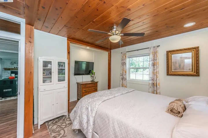 881 East Fork Road, Trinity Center, California 96091