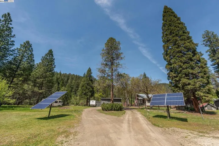 881 East Fork Road, Trinity Center, California 96091