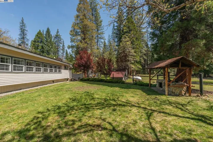 881 East Fork Road, Trinity Center, California 96091