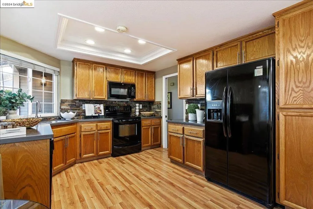 247 Heron Dr, Pittsburg, California 94565 home-pic-13