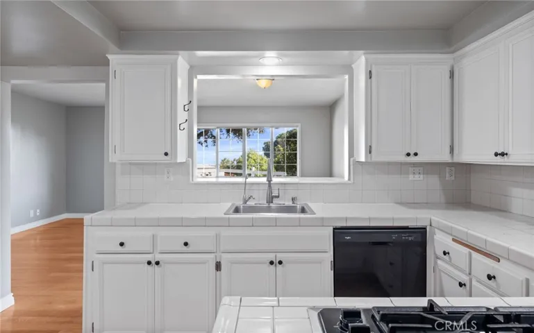 2070 Noble View Drive, Rancho Palos Verdes, California 90275