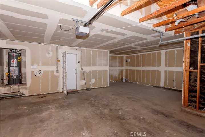 44156 Begonia Street, Lancaster, California 93535