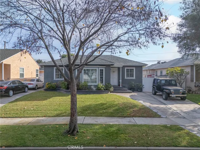 5134 Woodruff Avenue, Lakewood, California 90713