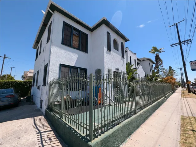 1549 W 54th Street, Los Angeles, California 90062