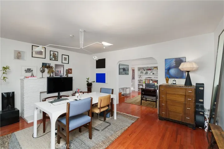 1446 Calumet Avenue, Los Angeles, California 90026