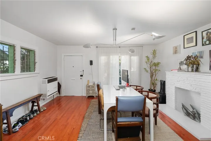 1446 Calumet Avenue, Los Angeles, California 90026