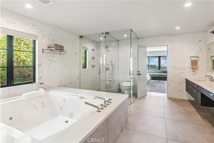 5832 Ocean Terr Drive A, Rancho Palos Verdes, California 90275