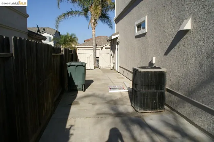 235 Amesbury Ct, Discovery Bay, California 94505