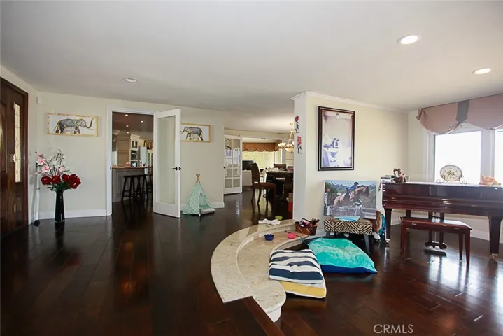 9 Coveview Drive, Rancho Palos Verdes, California 90275