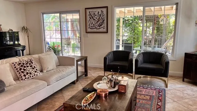 6105 Stonehurst Plaza, Yorba Linda, California 92886