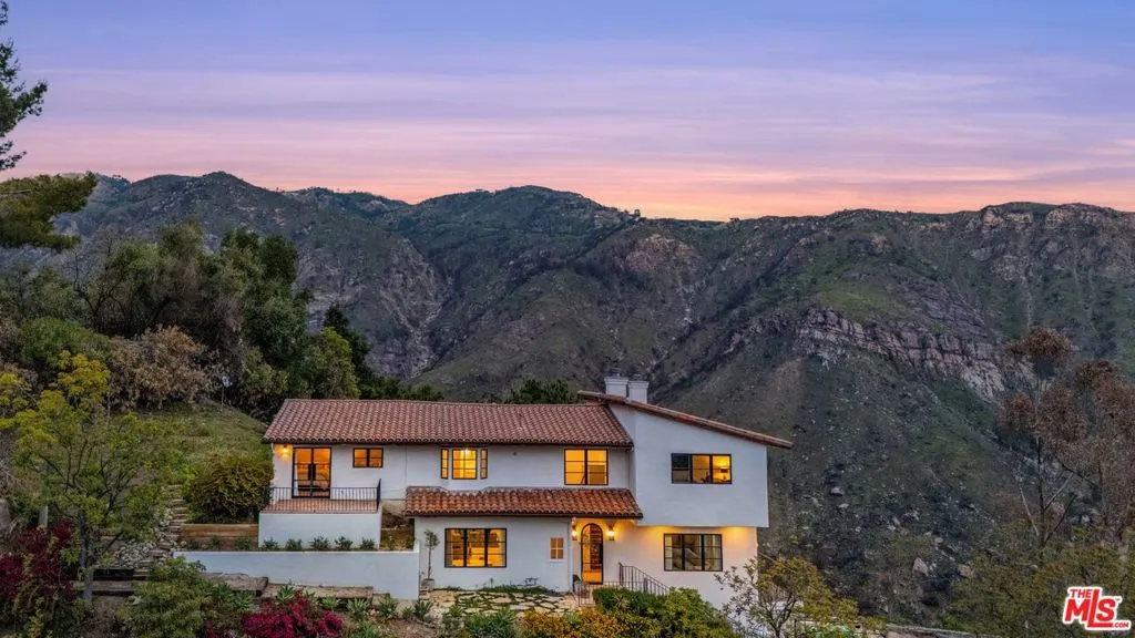 2382 Live Oak Meadows Road, Malibu, California 90265, 4 Bedrooms Bedrooms, ,4 BathroomsBathrooms,Residential Lease,For Rent,Live Oak Meadows,24470613