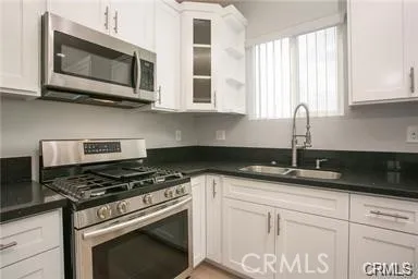 614 W 85th Street 1/2, Los Angeles, California 90044