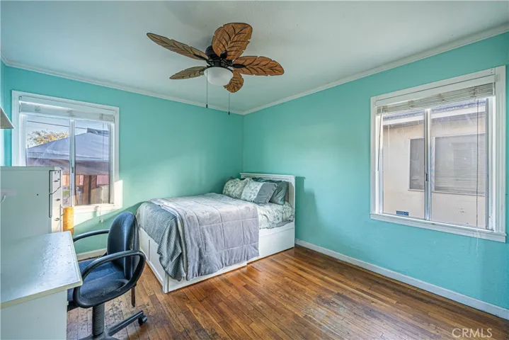 12922 Stanford Avenue, Los Angeles, California 90059
