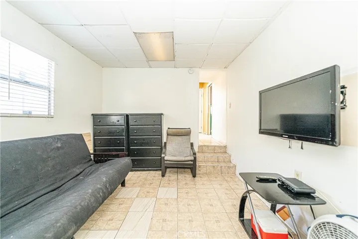 12922 Stanford Avenue, Los Angeles, California 90059