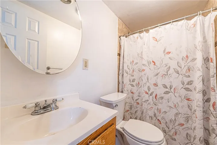 12922 Stanford Avenue, Los Angeles, California 90059
