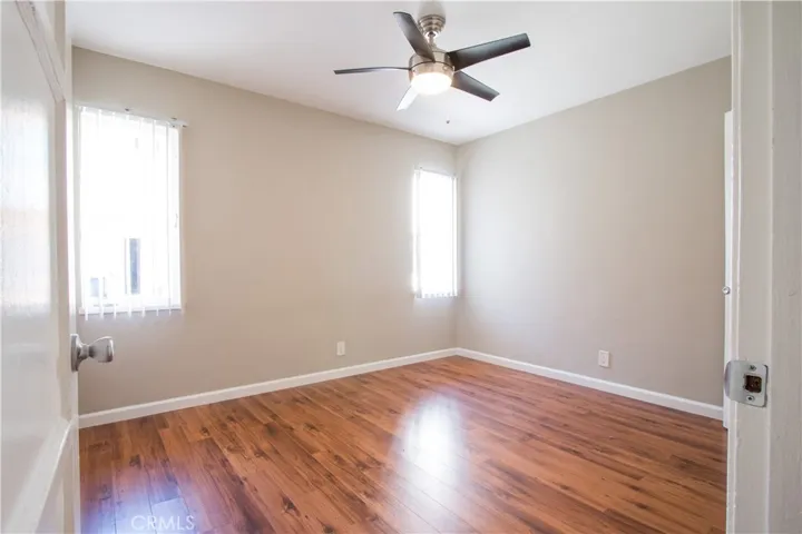 2512 Canada Boulevard 5, Glendale, California 91208