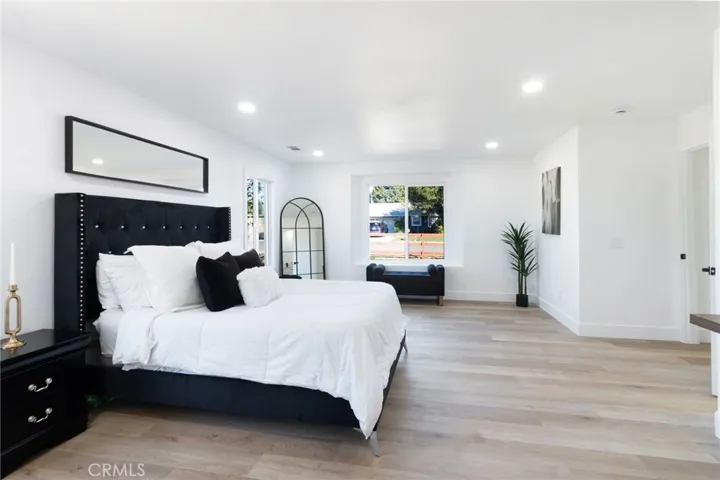 10042 54th Street, Jurupa Valley, California 92509