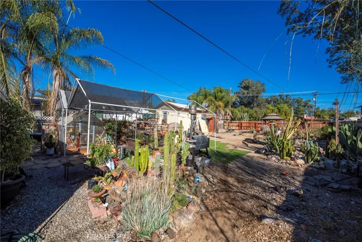 27540 Monroe Avenue, Menifee, California 92585