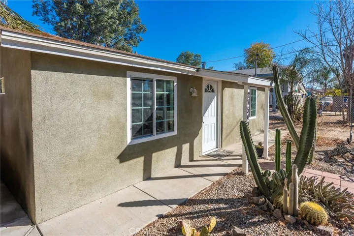 27540 Monroe Avenue, Menifee, California 92585