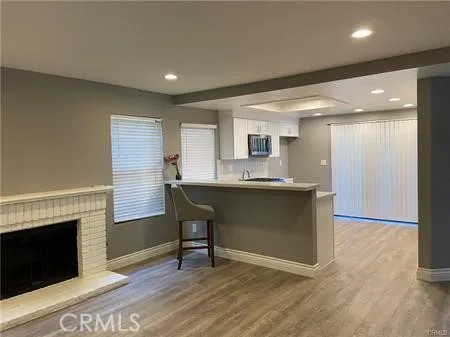 3844 Lost Springs Drive, Calabasas, California 91301