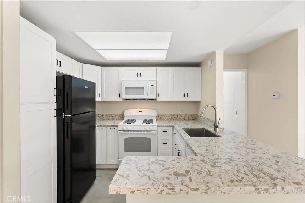 700 W 3rd Street B116, Santa Ana, California 92701 home-pic-7