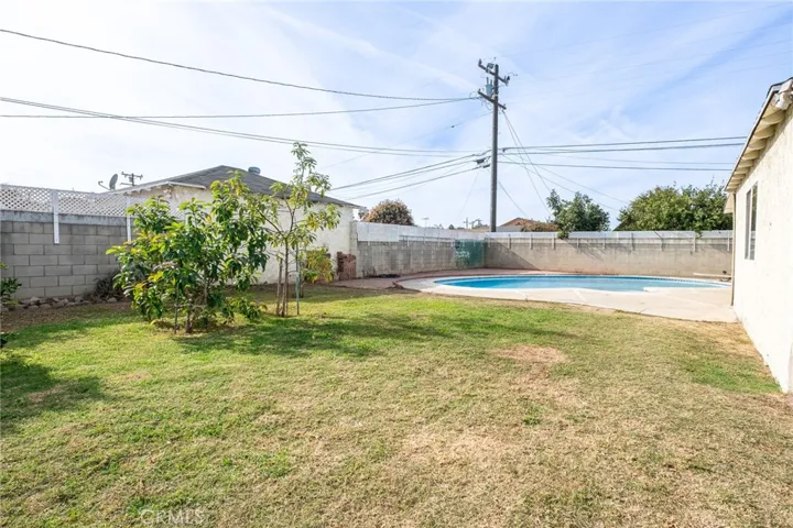 625 S 3rd St, Montebello, California 90640