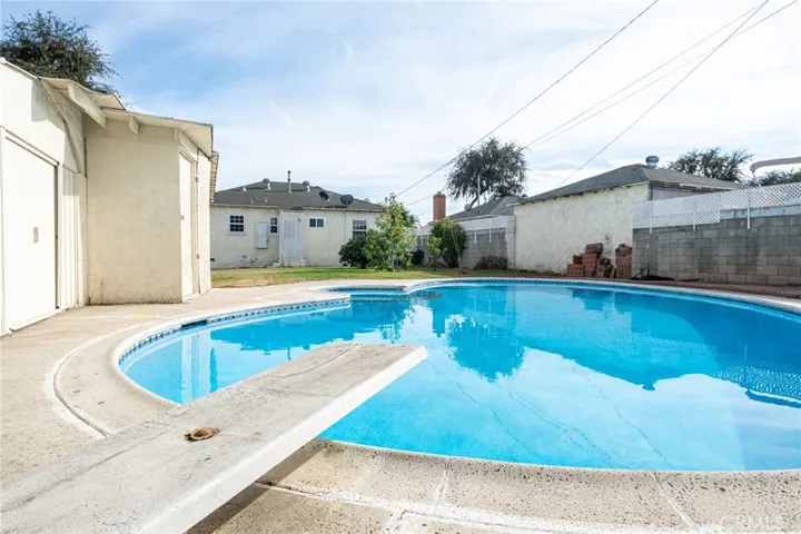 625 S 3rd St, Montebello, California 90640