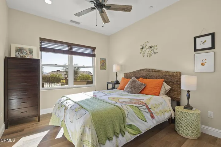 45-web-or-mls-UpmarketMedia-7155Rid-27